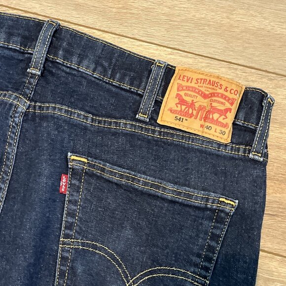 Men's Levis 541 Athletic Taper Fit Denim Jeans SZ 40x30 Blue Stretch Modern - Picture 10 of 13